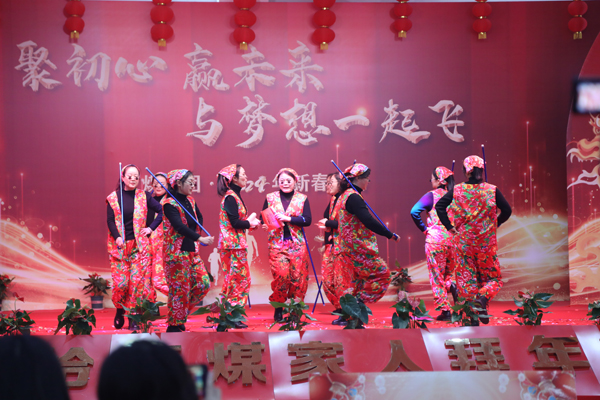 拐杖舞2.JPG 拐杖舞2.JPG